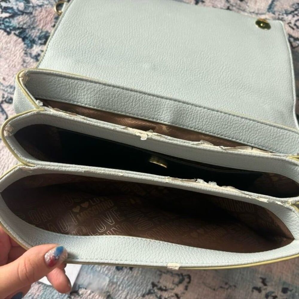 Love Mochino blue leather crossbody bag with hearts in blue and gold colors - Picture 4 of 8